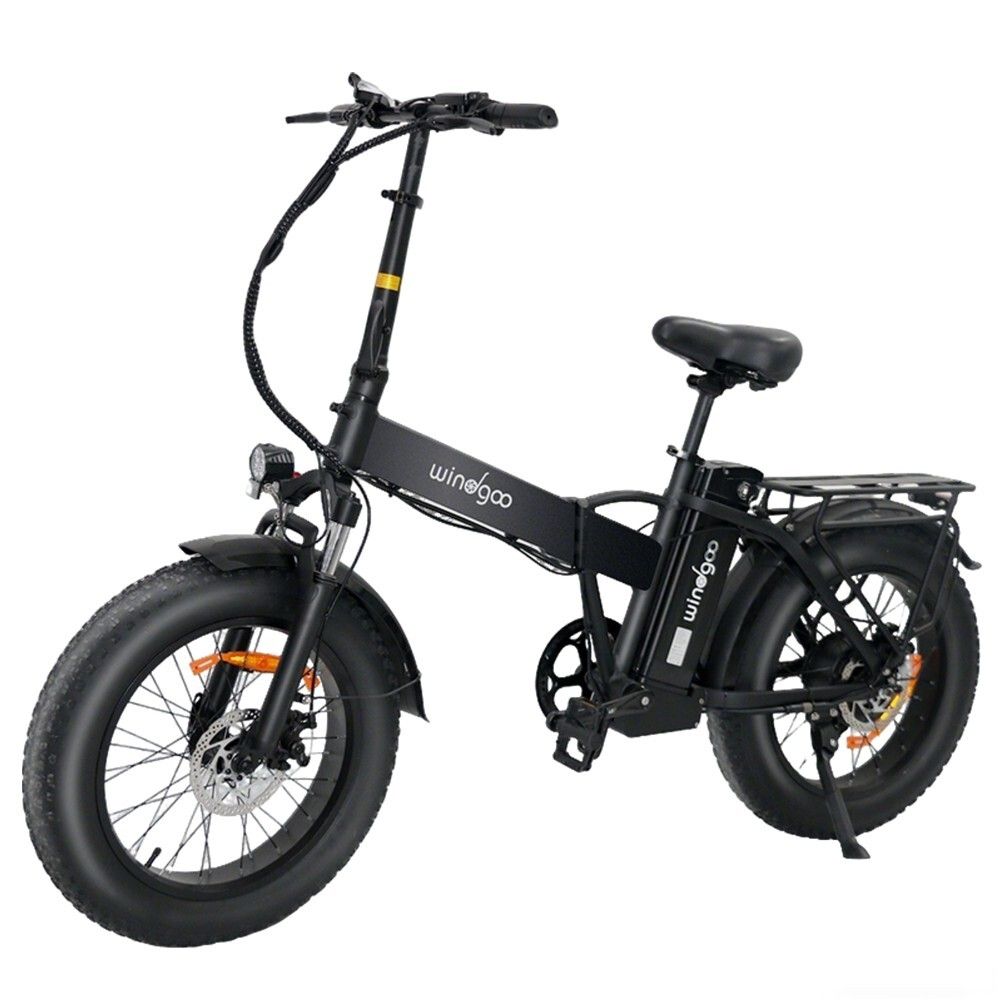 Schwarzes, zusammenklappbares Elektrofahrrad mit breiten Reifen. Sichtbar: Marke "windgoo" am Rahmen und Akku.
