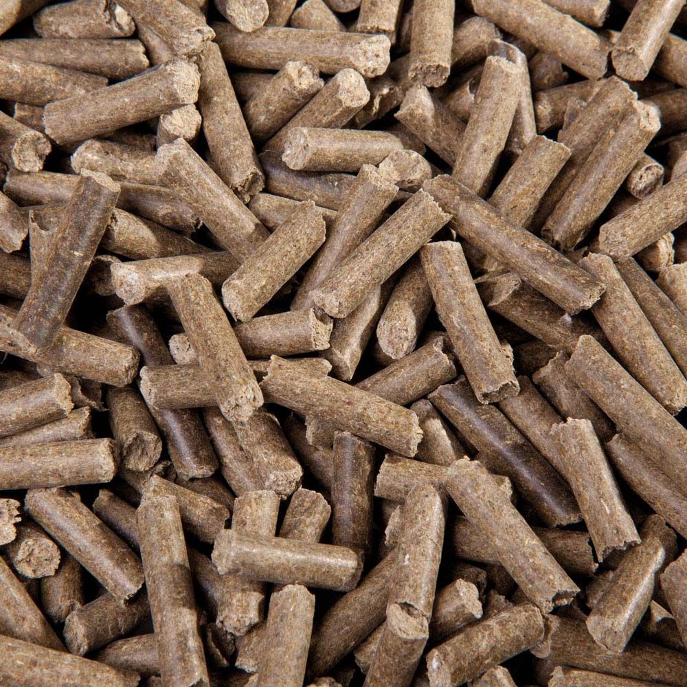 Nahaufnahme von Eggersmann Golden Mineral Pellets für Pferde.