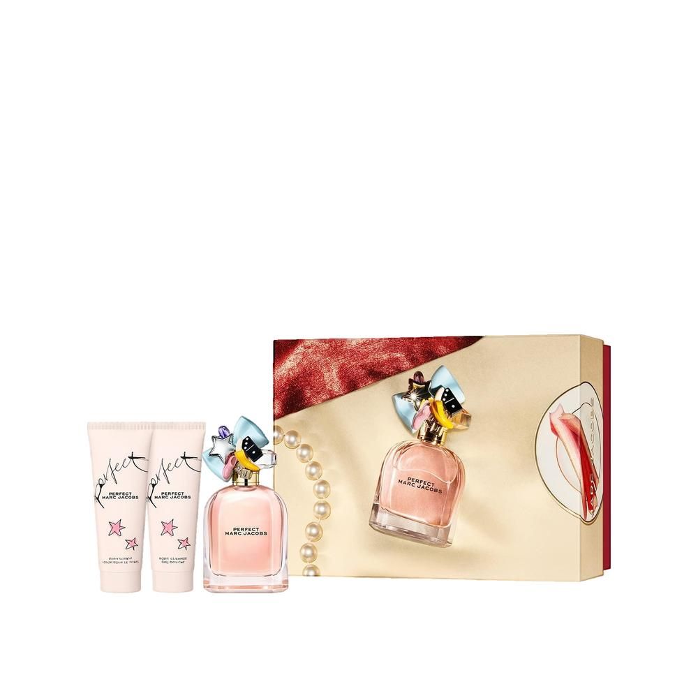 Geschenkset mit zwei Handcremes, einem Parfümflakon und einer Geschenkbox. Aufschrift: Perfect Marc Jacobs.