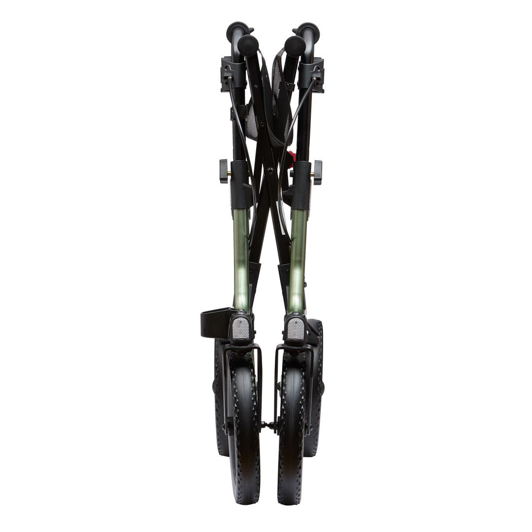 Zusammengeklappter grüner Rollator mit vier Rädern und PU-Bereifung.