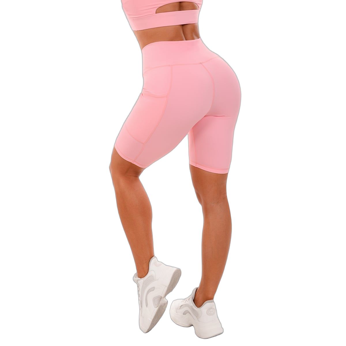 Rückansicht pinker Damen-Biker-Shorts mit Taschen und GymBeam-Logo.