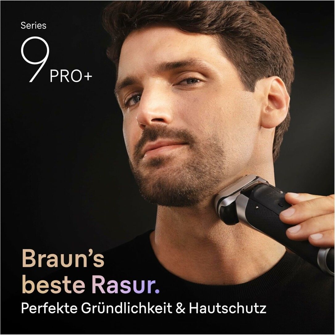 Mann rasiert sich mit einem Rasierer. Braun Series 9 PRO+. Schwarzer Hintergrund. Text: Brauns beste Rasur.