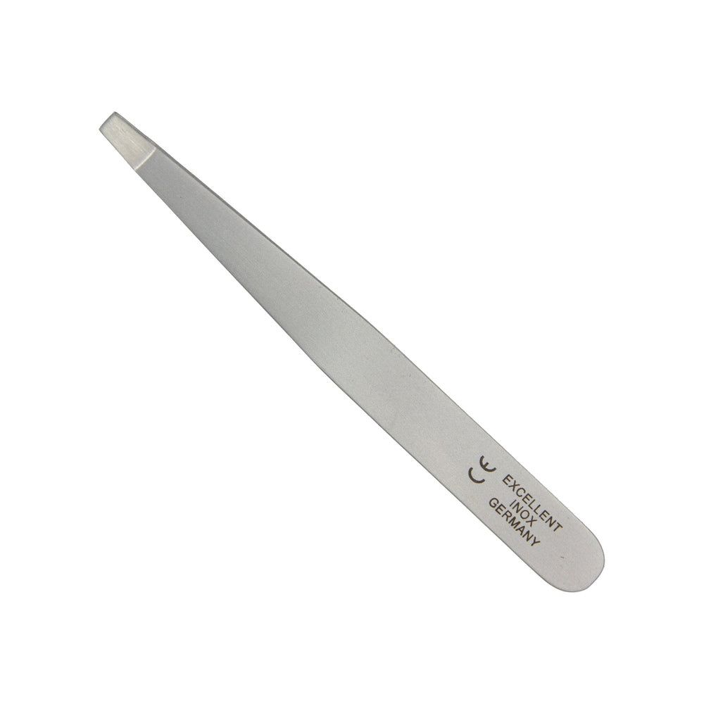 Abgewinkelte Pinzette aus Edelstahl mit CE-Kennzeichnung und "EXCELLENT INOX GERMANY" Aufdruck.