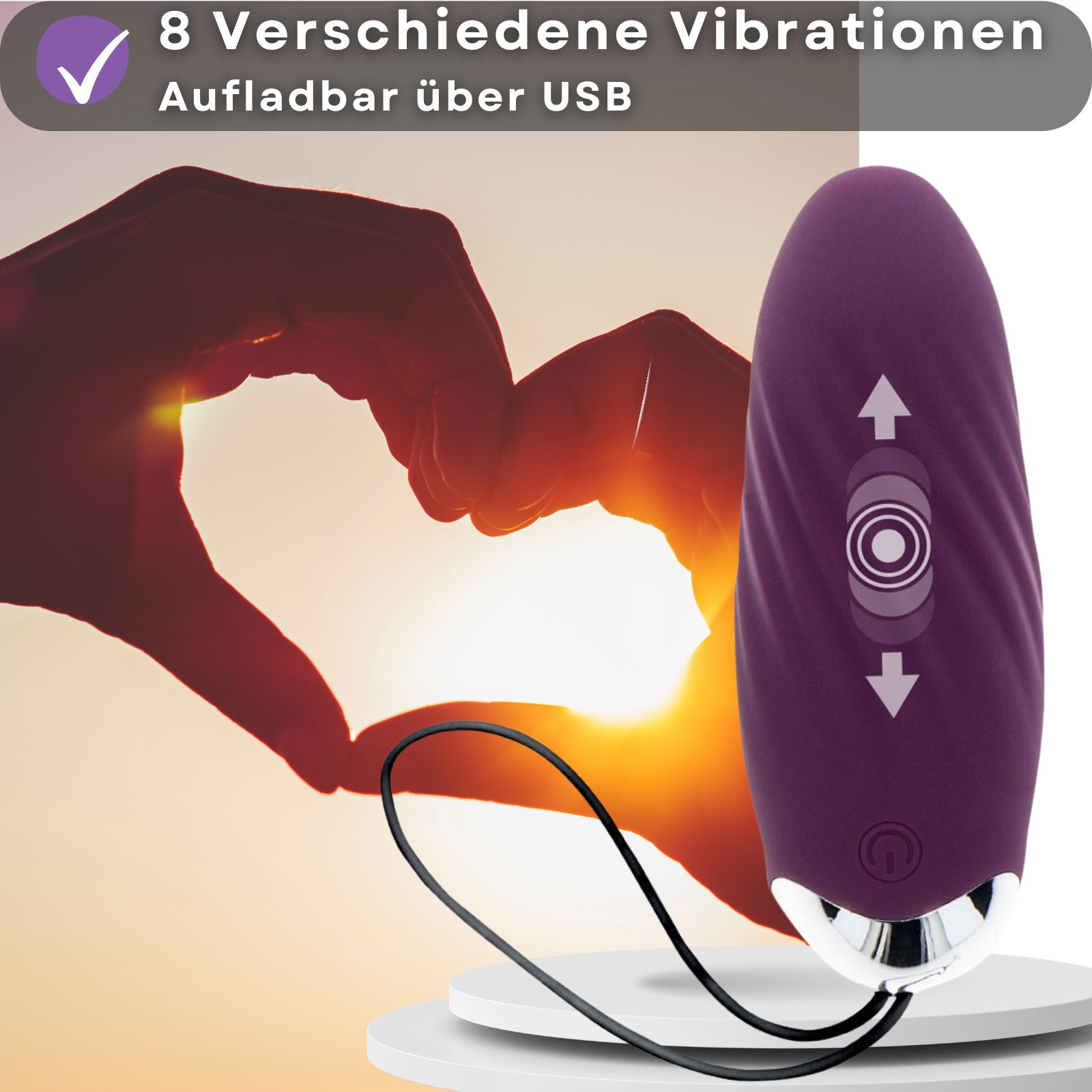 Lila Ei-Vibrator mit Fernbedienung. Text: 8 Vibrationen, USB aufladbar. Hände im Hintergrund.