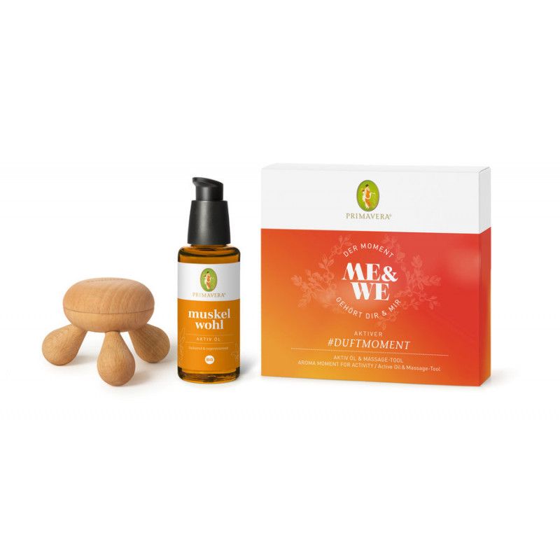 Geschenkset mit Massageöl, Holzmassagegerät und Verpackung. Aufschrift: Muskel Wohl, #Duftmoment, Primavera.