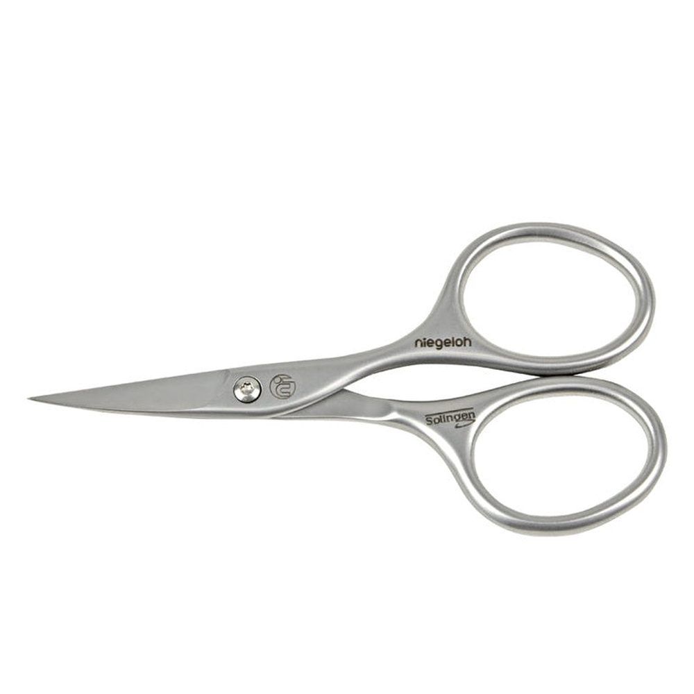 Nagelschere aus Edelstahl. Auf der Schere sind die Schriftzüge "niegeloh" und "Solingen" zu sehen.