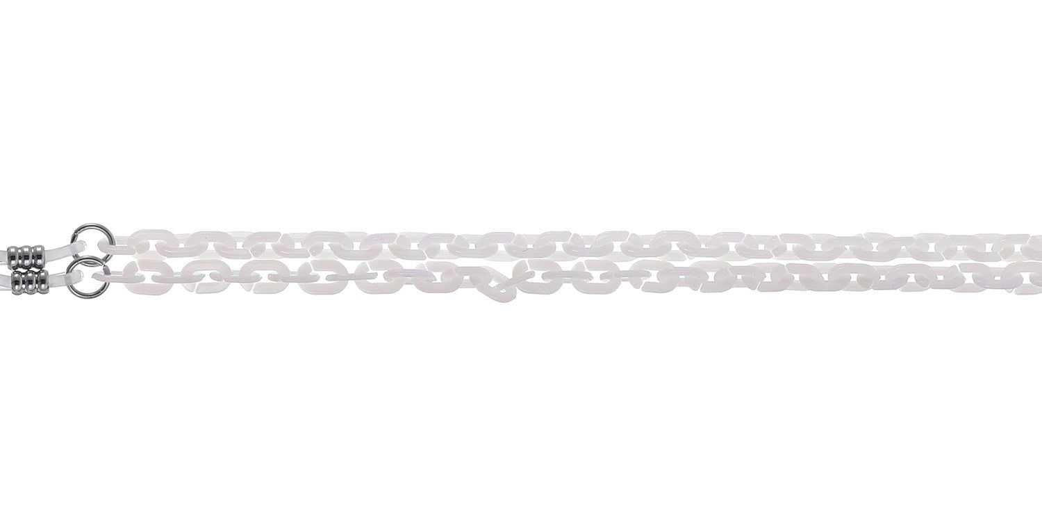 Weiße Brillenkette. Kettenglieder mit Metallenden. Auf weißem Hintergrund.