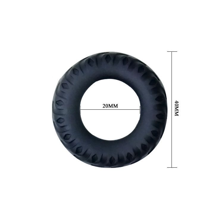 Schwarzer Ring mit Rillenmuster, Maße 20mm innen, 40mm außen.