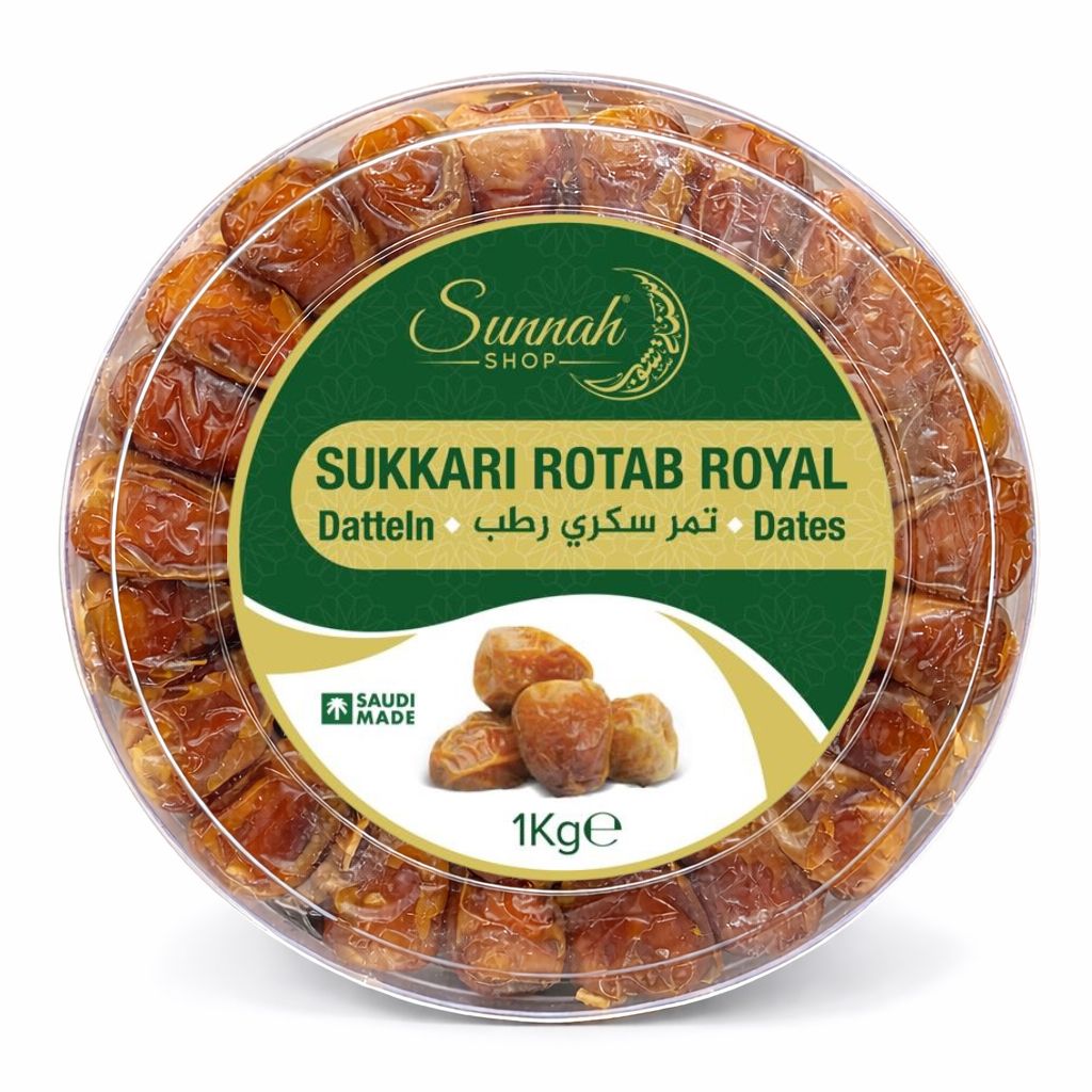 Transparente, runde Verpackung mit Datteln. Auf dem Deckel steht Sunnah Shop, Sukkari Rotab Royal, Datteln, 1kg.