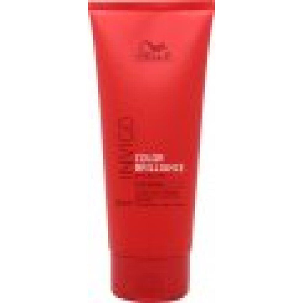 Rote Tube mit Wella Invigo Color Brilliance. Text: Balsamo per capelli fini. 200 ml.
