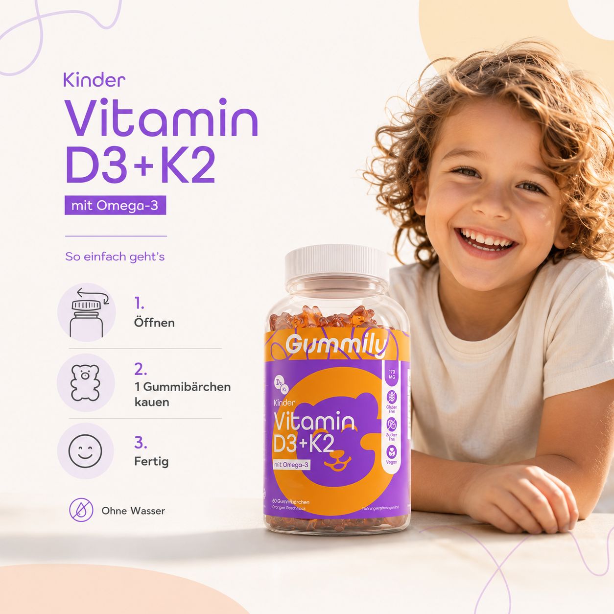 Kind lächelt neben Gummily Kinder Vitamin D3+K2 Flasche, Anwendungsschritte.