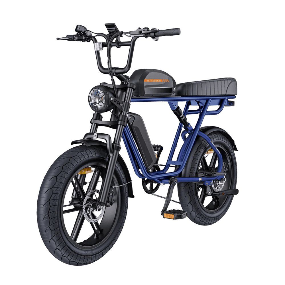 Elektro-Mountainbike in Blau. Schwarze Reifen, Sitz und Lenker. Scheinwerfer und Akku sichtbar.