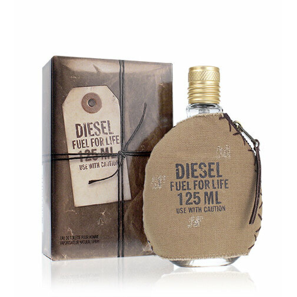 Parfümflasche mit brauner Hülle und Karton. Aufschrift: DIESEL FUEL FOR LIFE 125 ML. Mit Vorsicht verwenden.