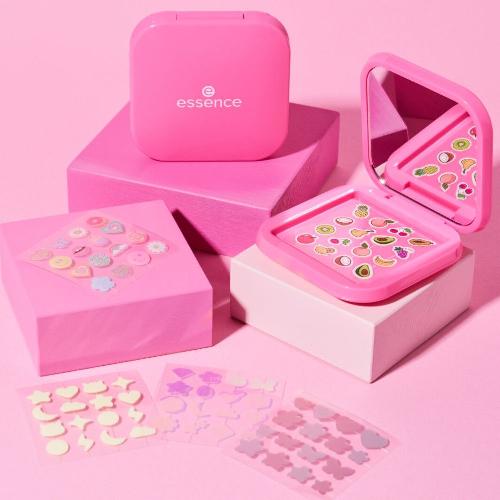 Essence - Spot Squad Pickelpatches Set