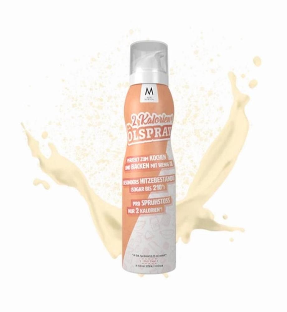 Ölspray-Flasche mit weißem Sprühkopf. Aufschrift: 2 Kalorien Ölspray. Marke: More Nutrition. Hintergrund: cremefarbener Spritzer.