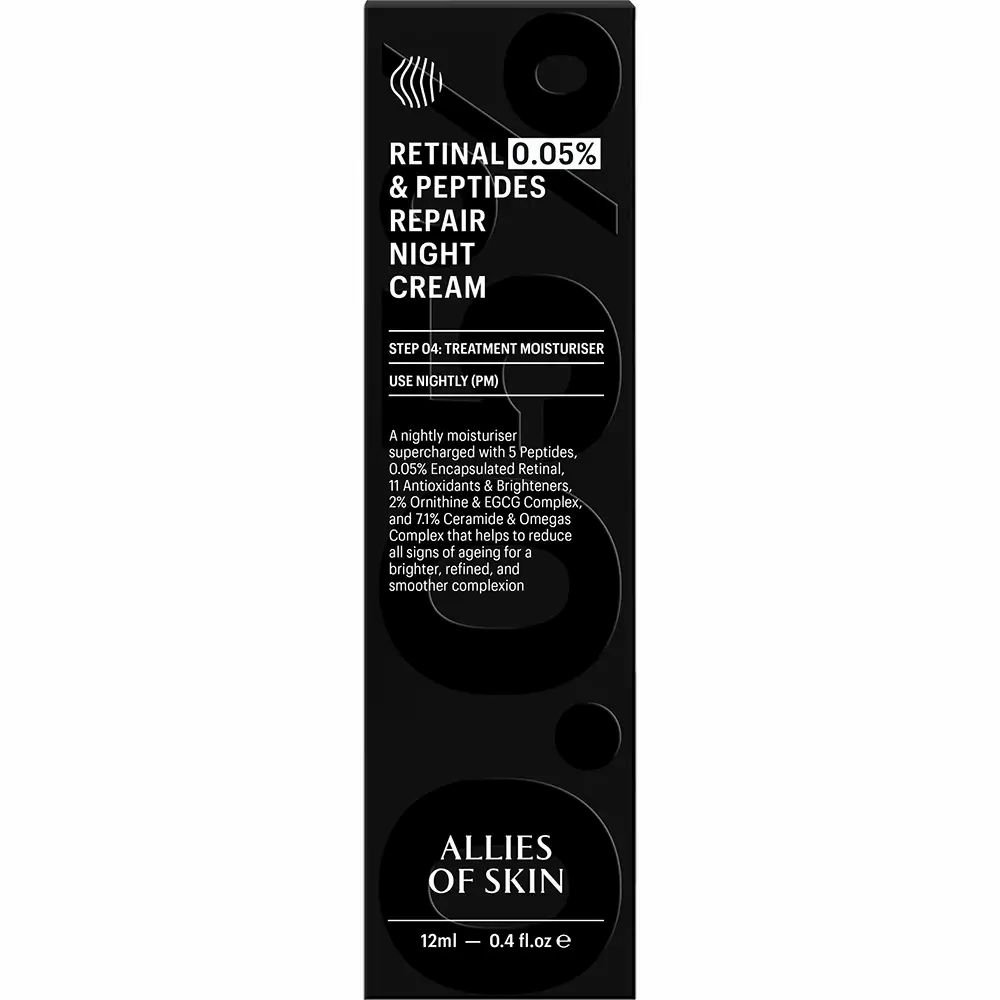 Schwarze Verpackung mit weißem Text. Enthält Retinal 0,05% & Peptide Repair Night Cream. Marke: ALLIES OF SKIN.