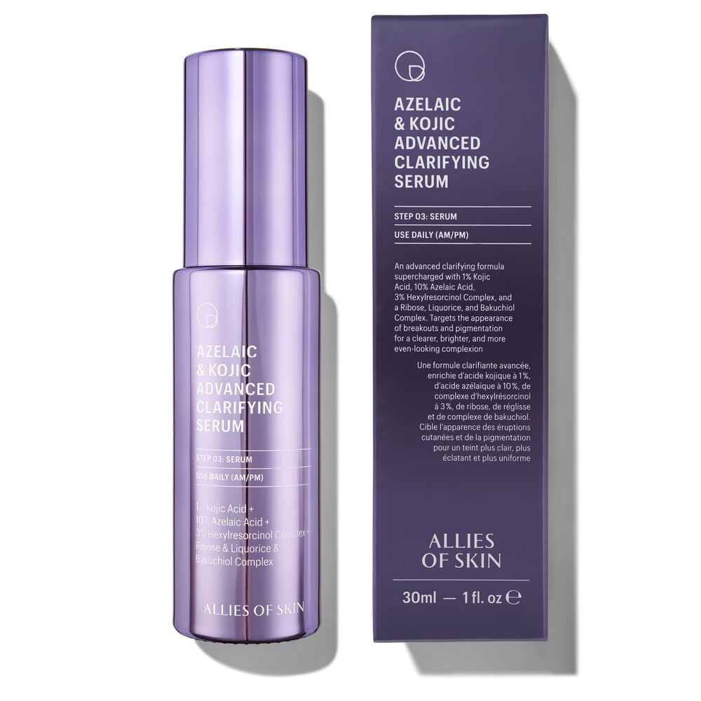 Lila Serumflasche und Schachtel. Text: Azelaic & Kojic Advanced Clarifying Serum. Marke: Allies of Skin.