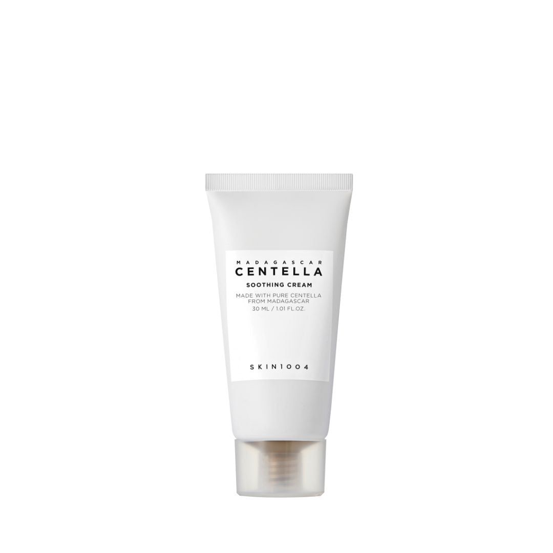 Tube SKIN1004 Madagascar Centella Soothing Cream. Weiß, mit Produktinformationen.