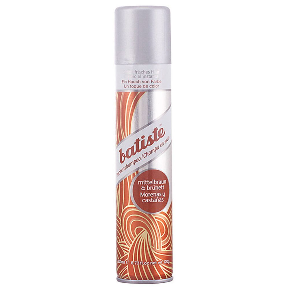 Trockenshampoo-Spraydose. Marke Batiste. Mittelbraun & brünett. Orangefarbene und braune Farbtöne. Weißer Hintergrund.
