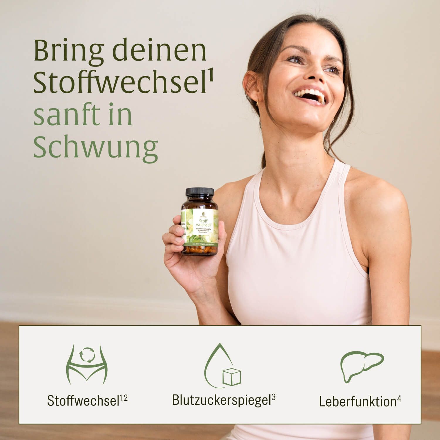 Frau hält NATURTREU Stoffwechsel Kapseln, Icons zeigen Stoffwechsel, Blutzucker, Leberfunktion.
