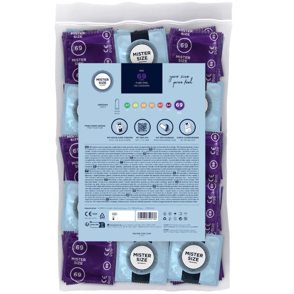 Verpackung mit Kondomen. Sichtbar: Mister Size, 69. Einzeln verpackte Kondome in Folie, in einer transparenten Tüte. Rückseite mit Informationen.
