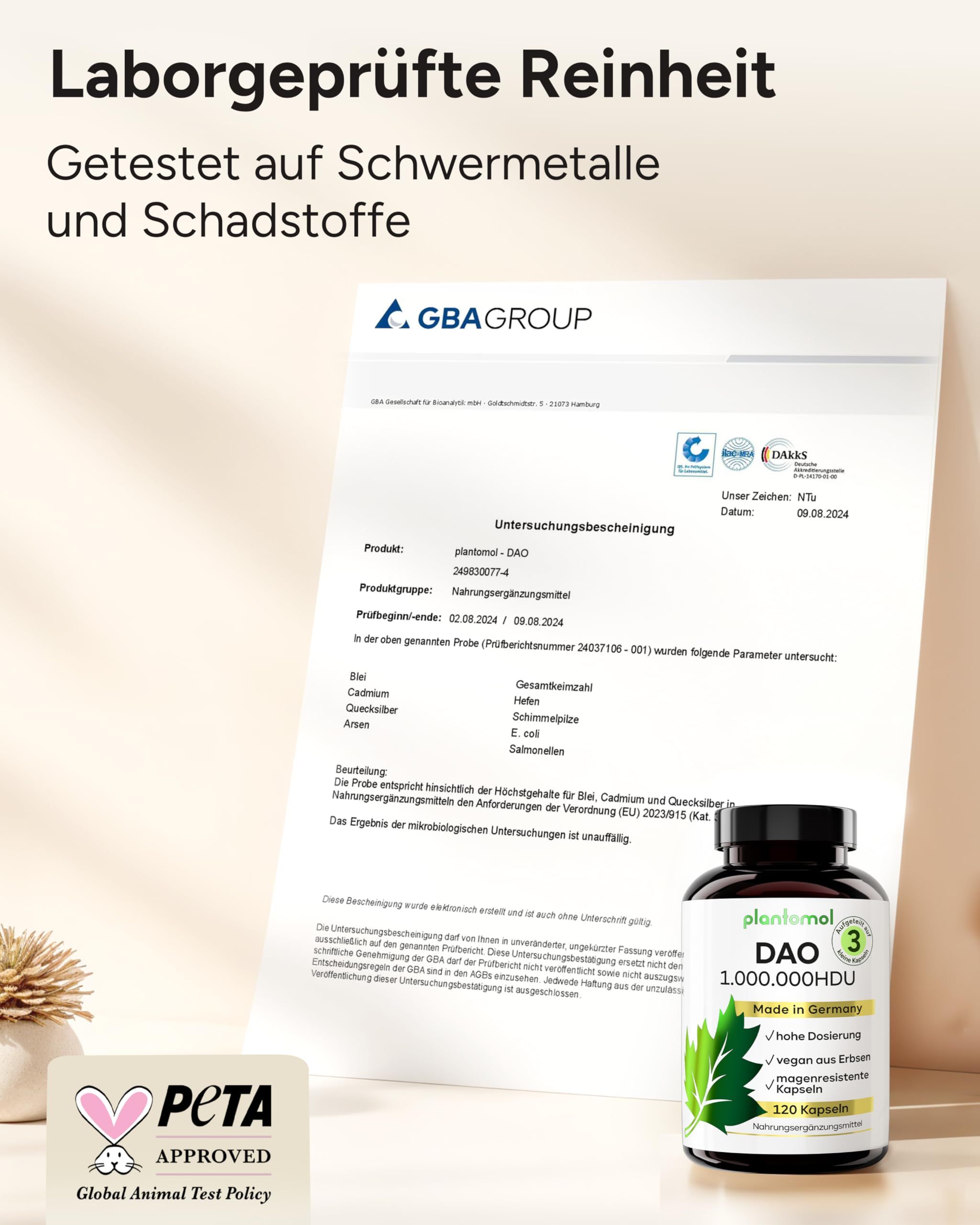 Zertifikat und Flasche. Text: Laborgeprüfte Reinheit, plantomol DAO, 120 Kapseln, PETA.