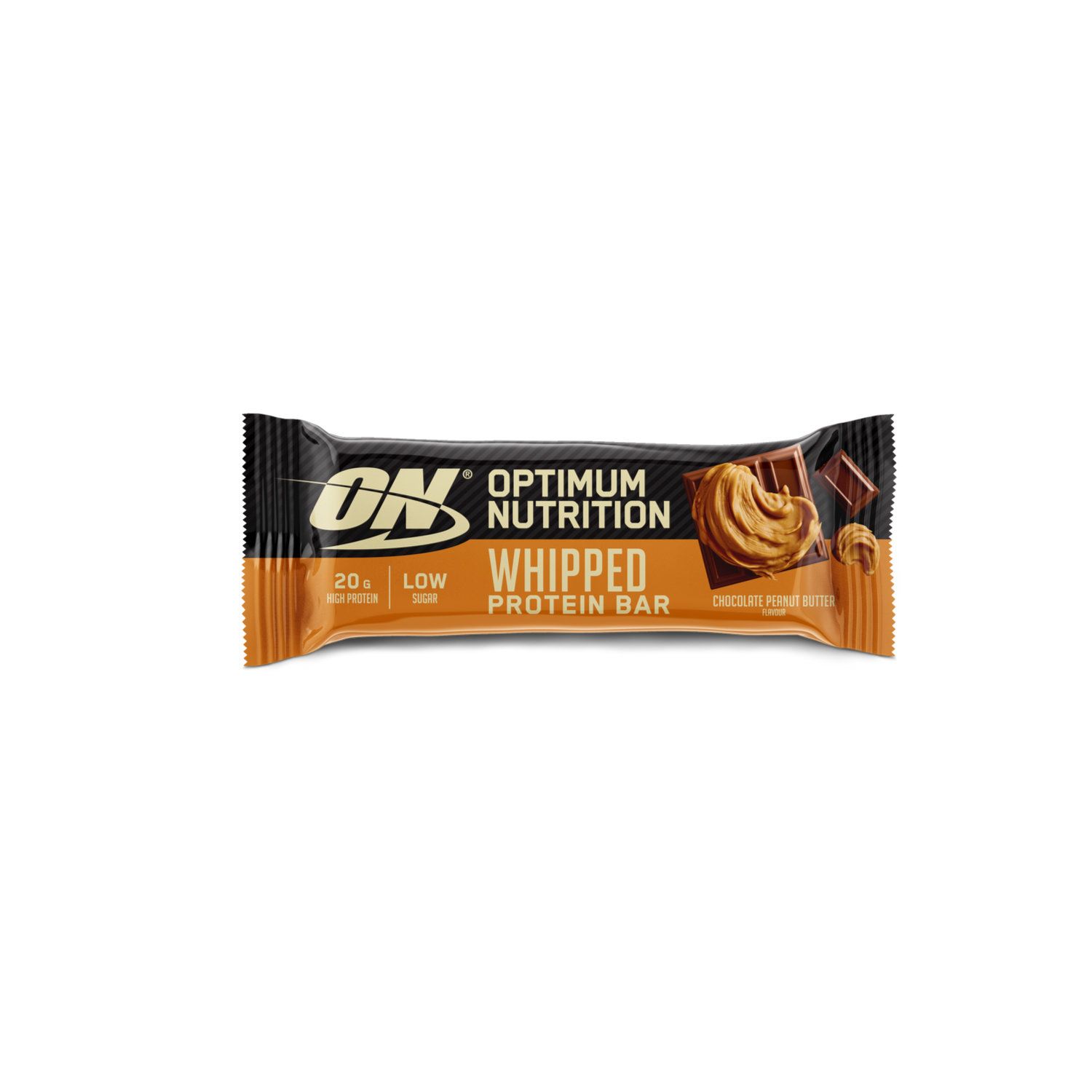 Verpackte Proteinriegel. Schwarze und orangefarbene Verpackung mit Logo und Produktbezeichnung. Abbildung von Erdnussbutter und Schokolade.