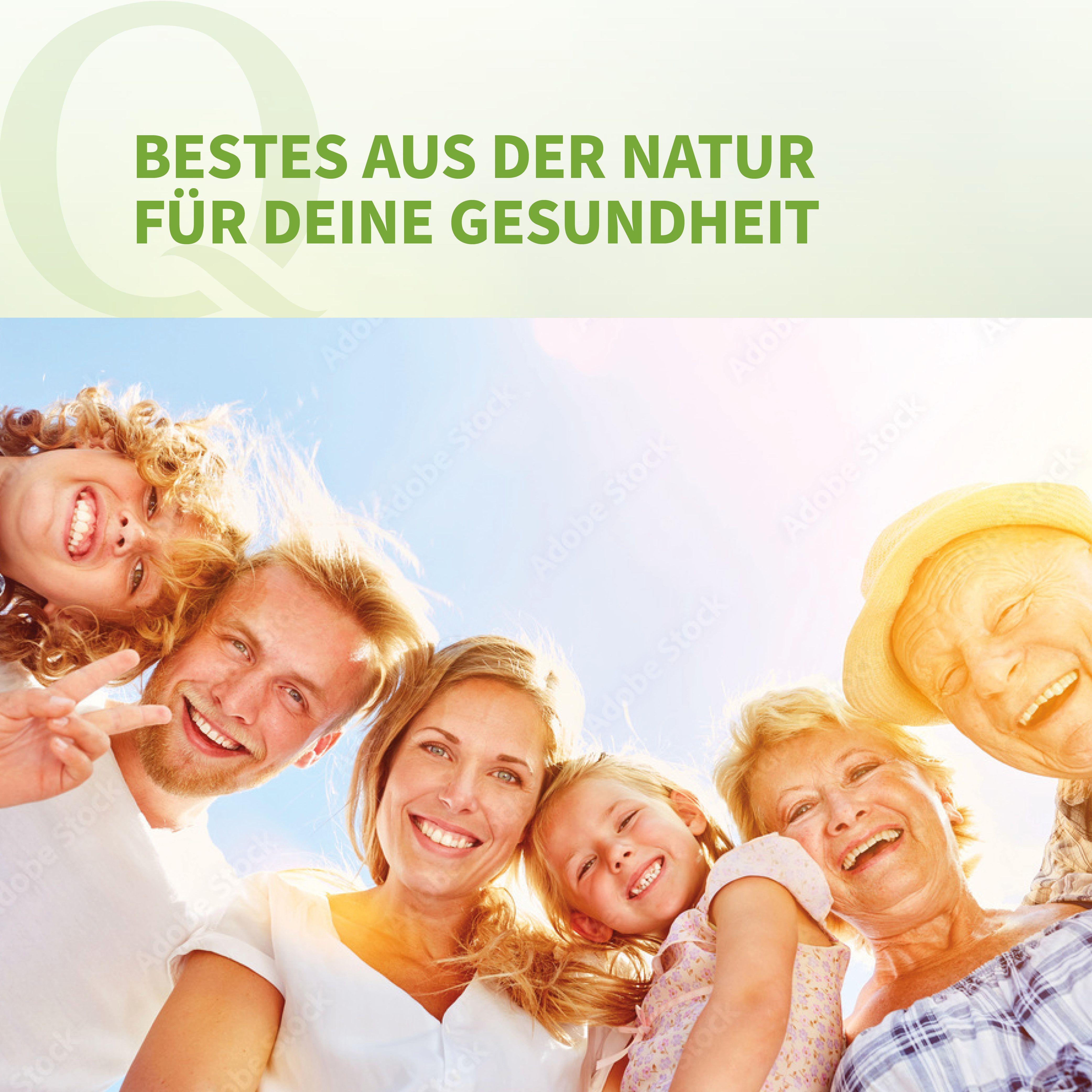 Familie lächelt in die Kamera. Himmel im Hintergrund. Text: "BESTES AUS DER NATUR FÜR DEINE GESUNDHEIT".