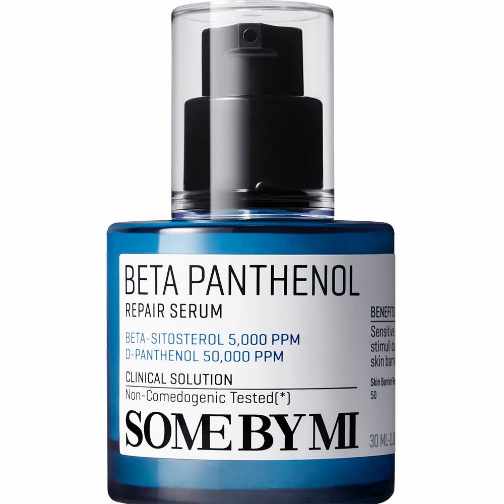 Blaue Flasche mit schwarzem Pumpkopf. Beschriftung: Beta Panthenol Repair Serum, SOME BY MI. Transparente Kappe. 30 ml.