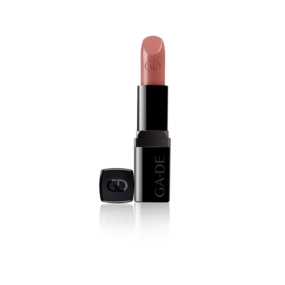 Lippenstift mit geöffneter schwarzer Hülse und rosafarbenem Stift. Auf dem Stift und der Hülse ist das Logo GD zu sehen. Auf der Hülse steht GA-DE.