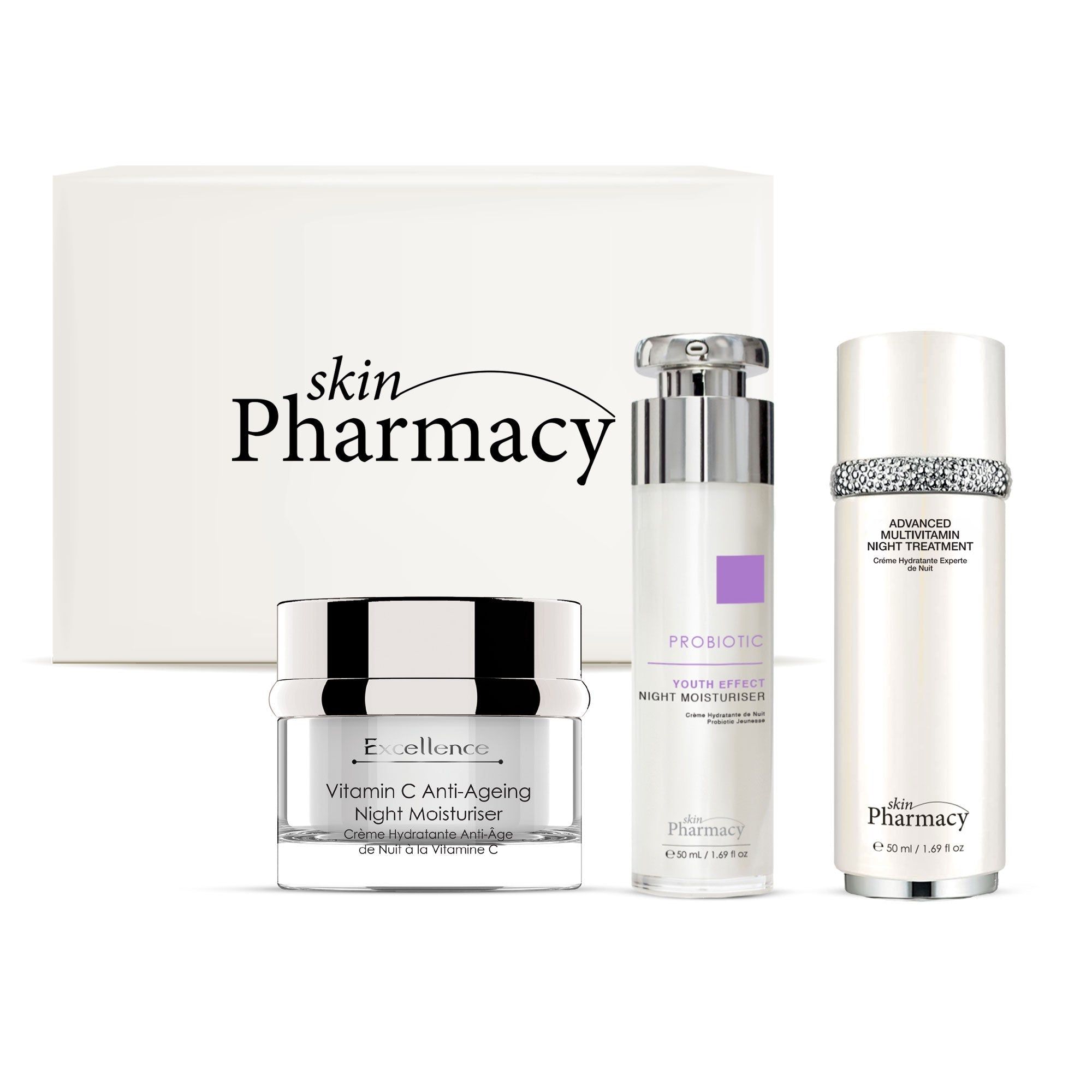 Set mit drei Produkten. Enthält eine Creme, eine Lotion und eine weitere Creme. Alle Produkte tragen den Schriftzug "skinPharmacy".