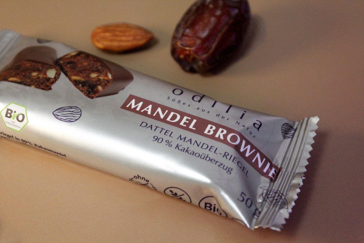 odilia Mandel Brownie Bio Dattel-Mandelriegel