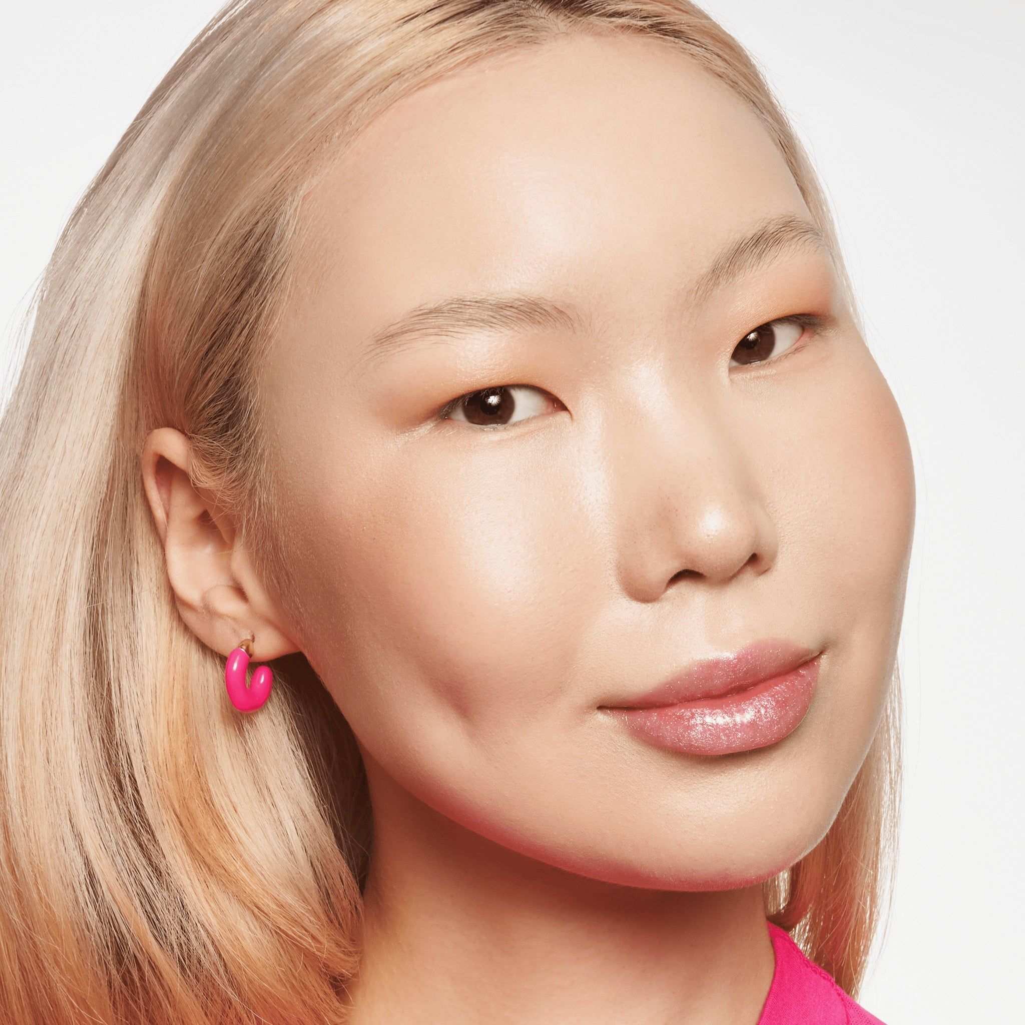 Essence - Flüssiger Highlighter Baby Got Glow