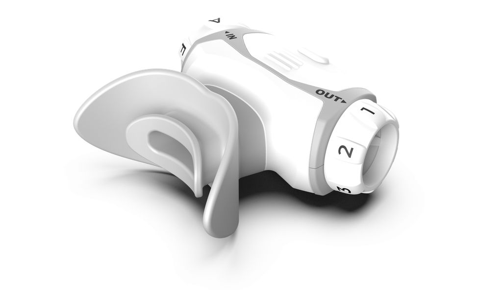 Atemtrainer, weiß-grau, mit Mundstück und Drehreglern. Beschriftung: Airofit, IN, OUT, Zahlen und Buchstaben.