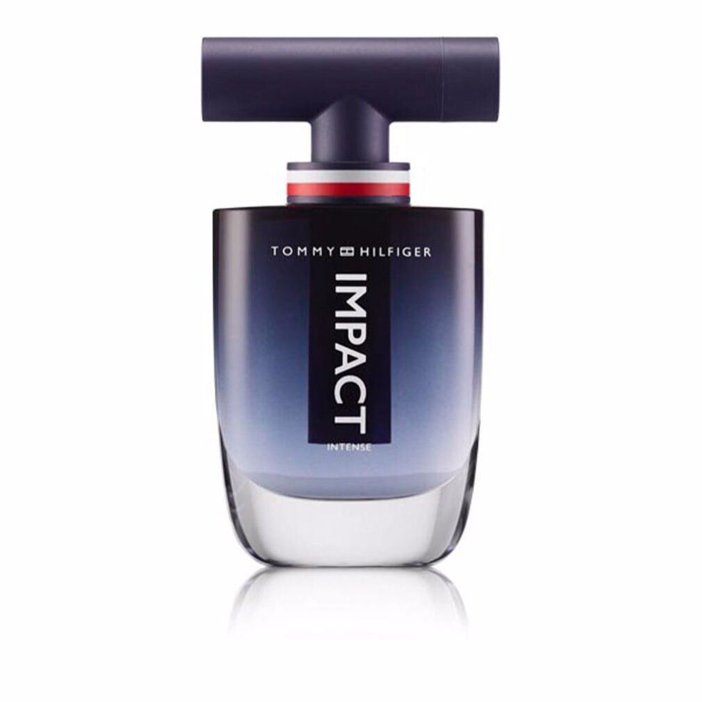 Tommy Hilfiger Impact Intense Flakon. Schwarze Schrift auf blauem Farbverlauf. Schwarzer Verschluss mit rotem Streifen.