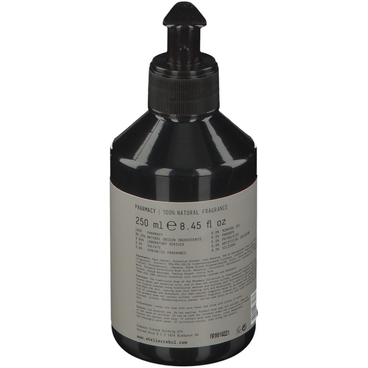 Schwarze Flasche mit Pumpe. Aufschrift: ATELIER REBUL, DE-STRESS TRADITIONAL SOAP. Rückseite mit Inhaltsangaben.