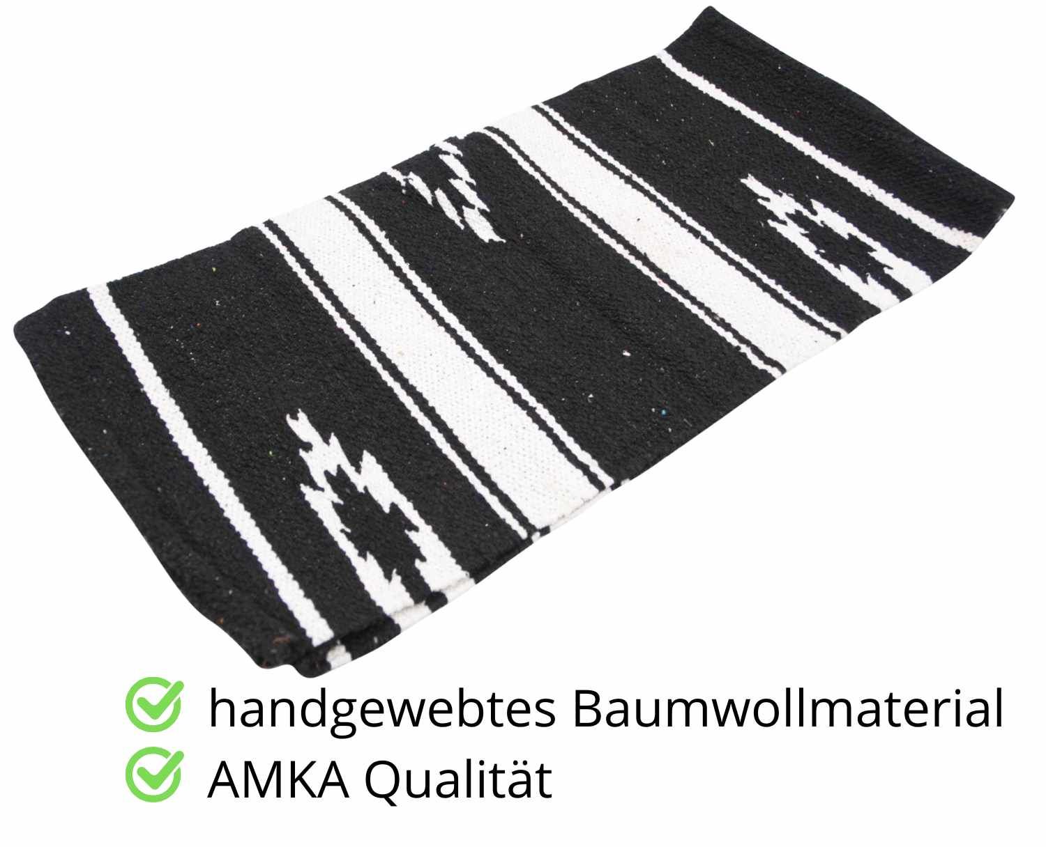 Schwarzes AMKA Westernpad mit weißem Streifenmuster. Handgewebtes Baumwollmaterial. AMKA Qualität.