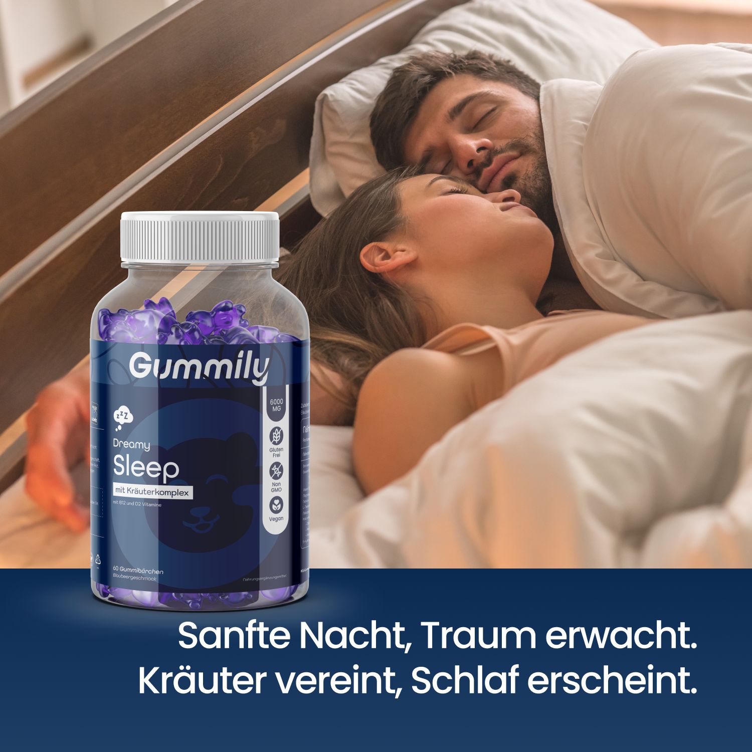 Produktflasche neben schlafendem Paar im Bett. Aufkleber mit "Gummily", "Dreamy Sleep" und weiteren Informationen. Text.
