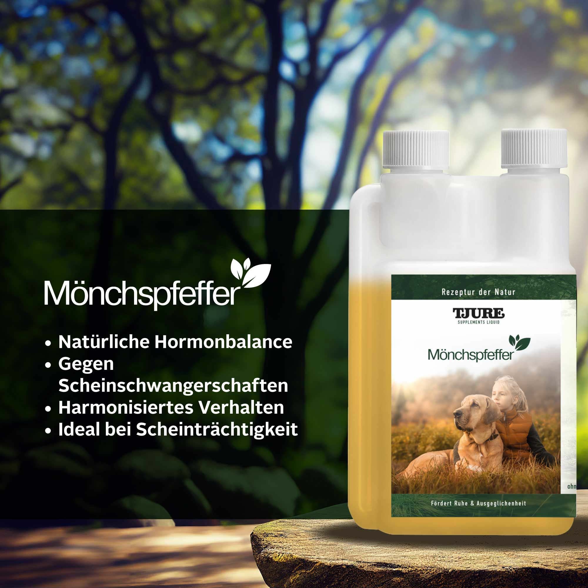 Doppelflasche mit gelber Flüssigkeit. Produktname und Logo. Text: Natürliche Hormonbalance, Gegen Scheinträchtigkeiten, Harmonisiert Verhalten. Auf Stein platziert.