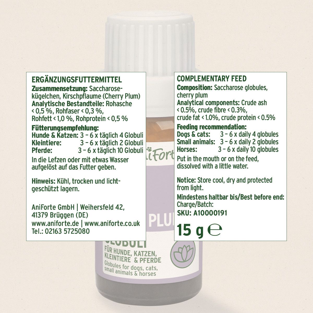 Produktetikett mit Inhaltsstoffen und Fütterungsempfehlung. Text: Ergänzungsfuttermittel. Zusammensetzung: Saccharose, Kirschpflaume.