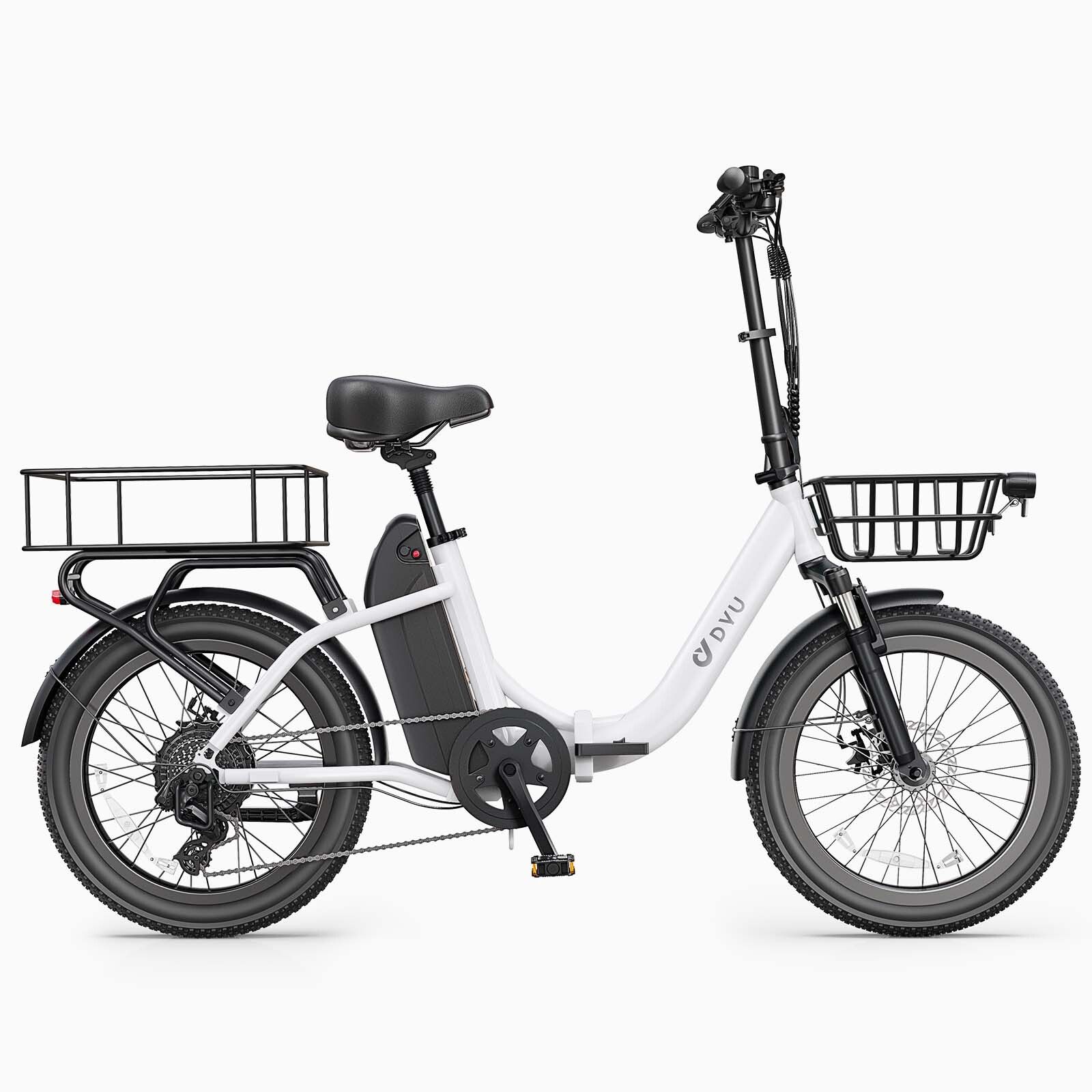 Weißes Elektrofahrrad mit schwarzem Korb, Gepäckträger, Schutzblechen und Reifen. DYU-Logo sichtbar.
