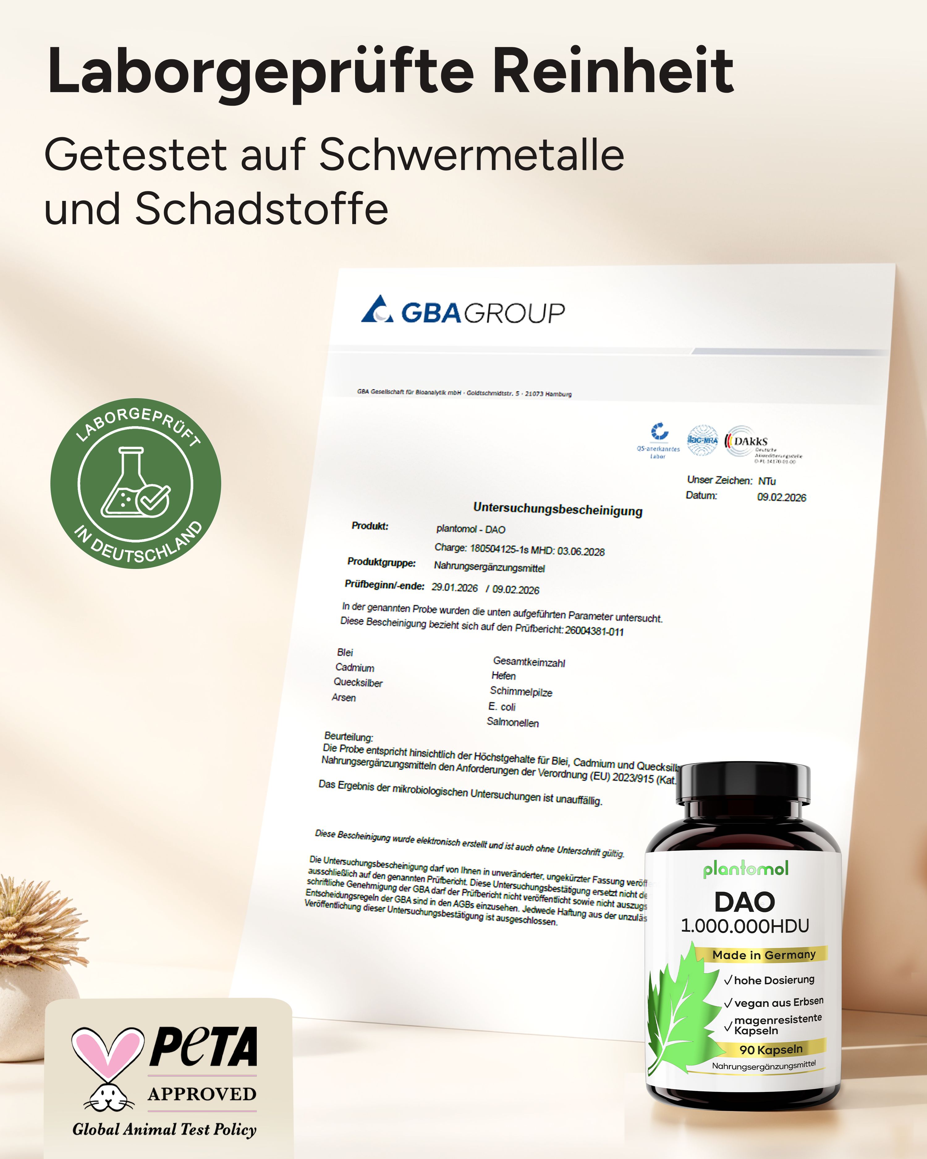 Zertifikat: Laborgeprüfte Reinheit. GBA-GROUP-Bericht. PETA-Logo. Flasche: plantomol DAO 1.000.000 HDU, 90 Kapseln.