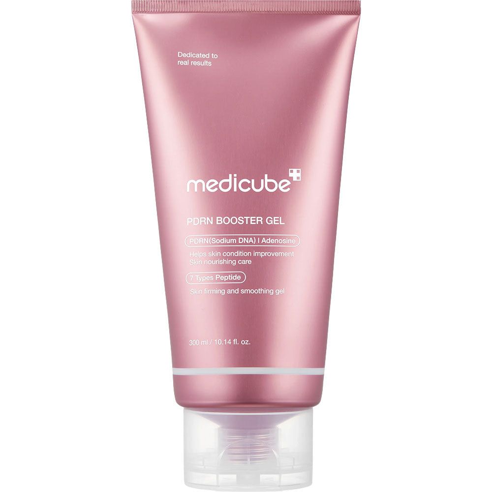 Rosa Tube mit Medicube PDRN Booster Gel, 300 ml. Klare Kappe.