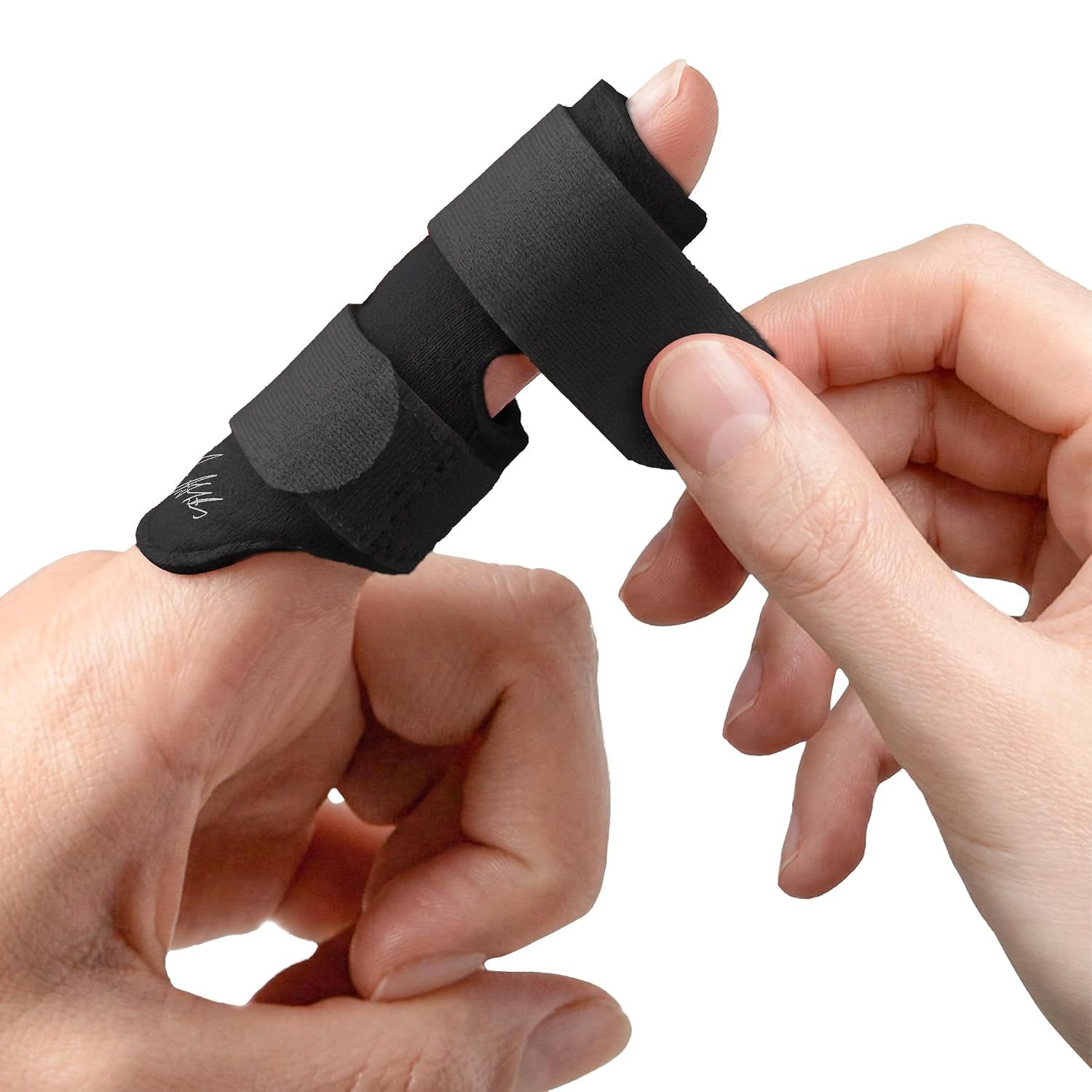 Anlegen einer Finger- und Handschiene in zwei Schritten.