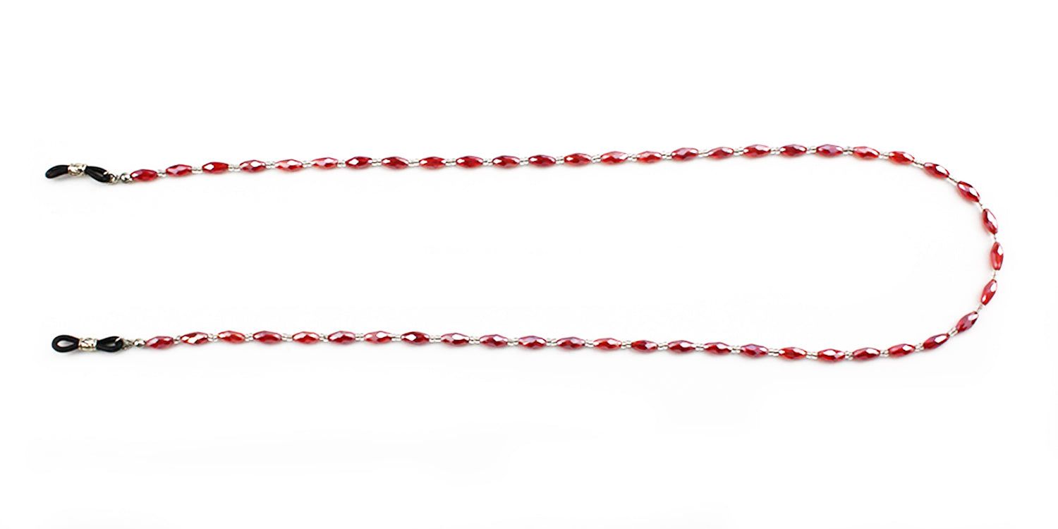 Brillenkette mit roten, ovalen Perlen und silberfarbenen Verbindungsstücken. Schwarze Gummischlaufen zur Befestigung an der Brille.