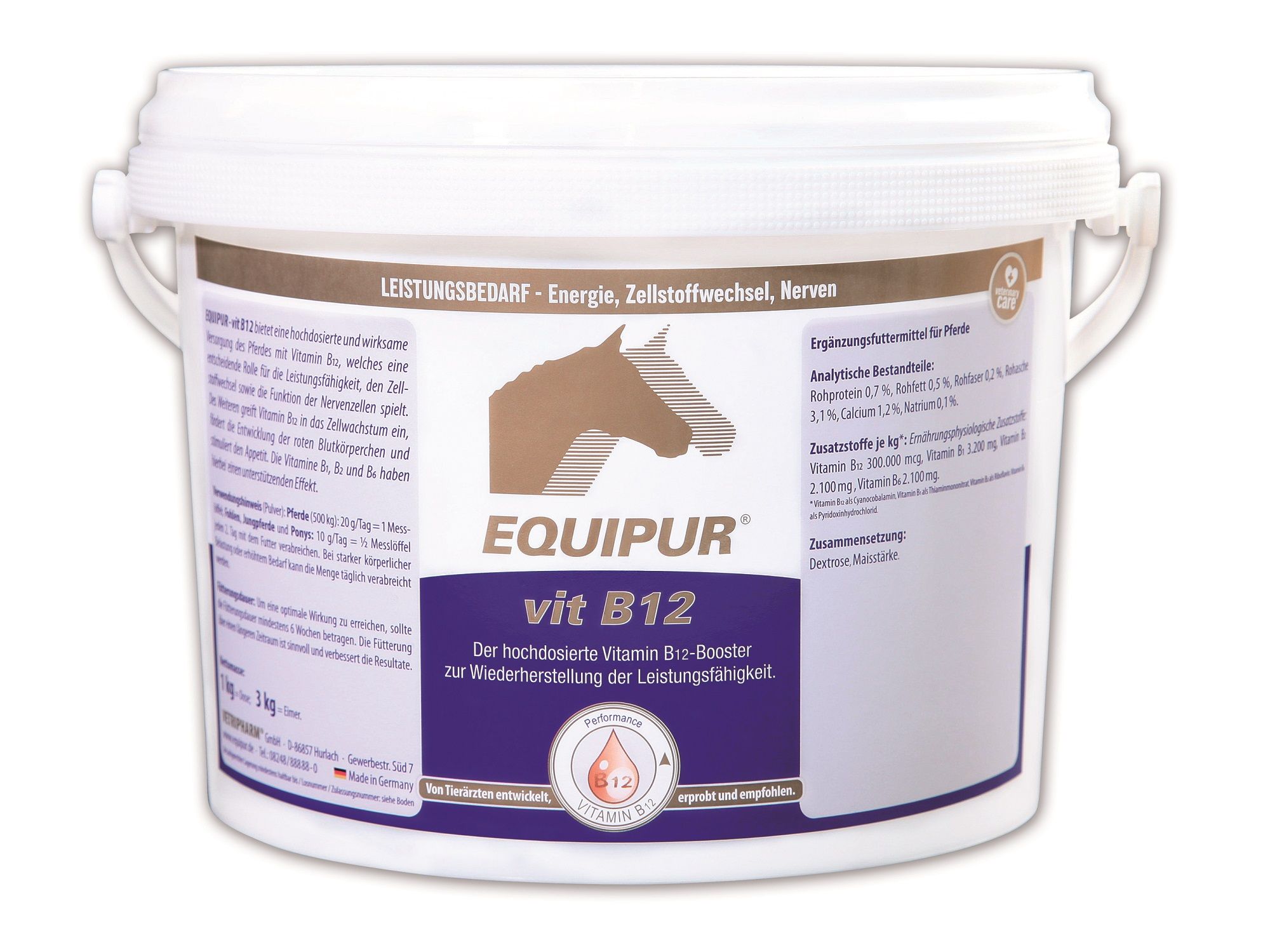 Weißer Eimer mit Aufschrift EQUIPUR vit B12. Braunes Pferd-Logo. Text: Der hochdosierte Vitamin B12-Booster zur Wiederherstellung der Leistungsfähigkeit.