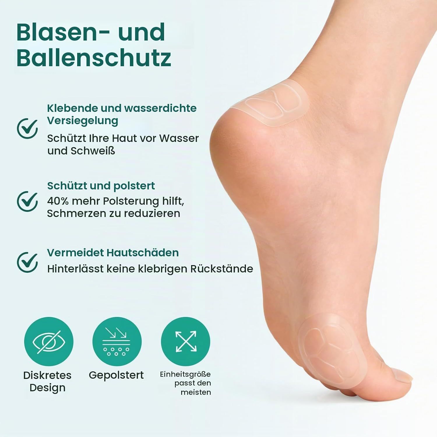 Transparente Blasen- und Ballenschutz-Pflaster auf einem Fuß, wasserdicht und diskret.