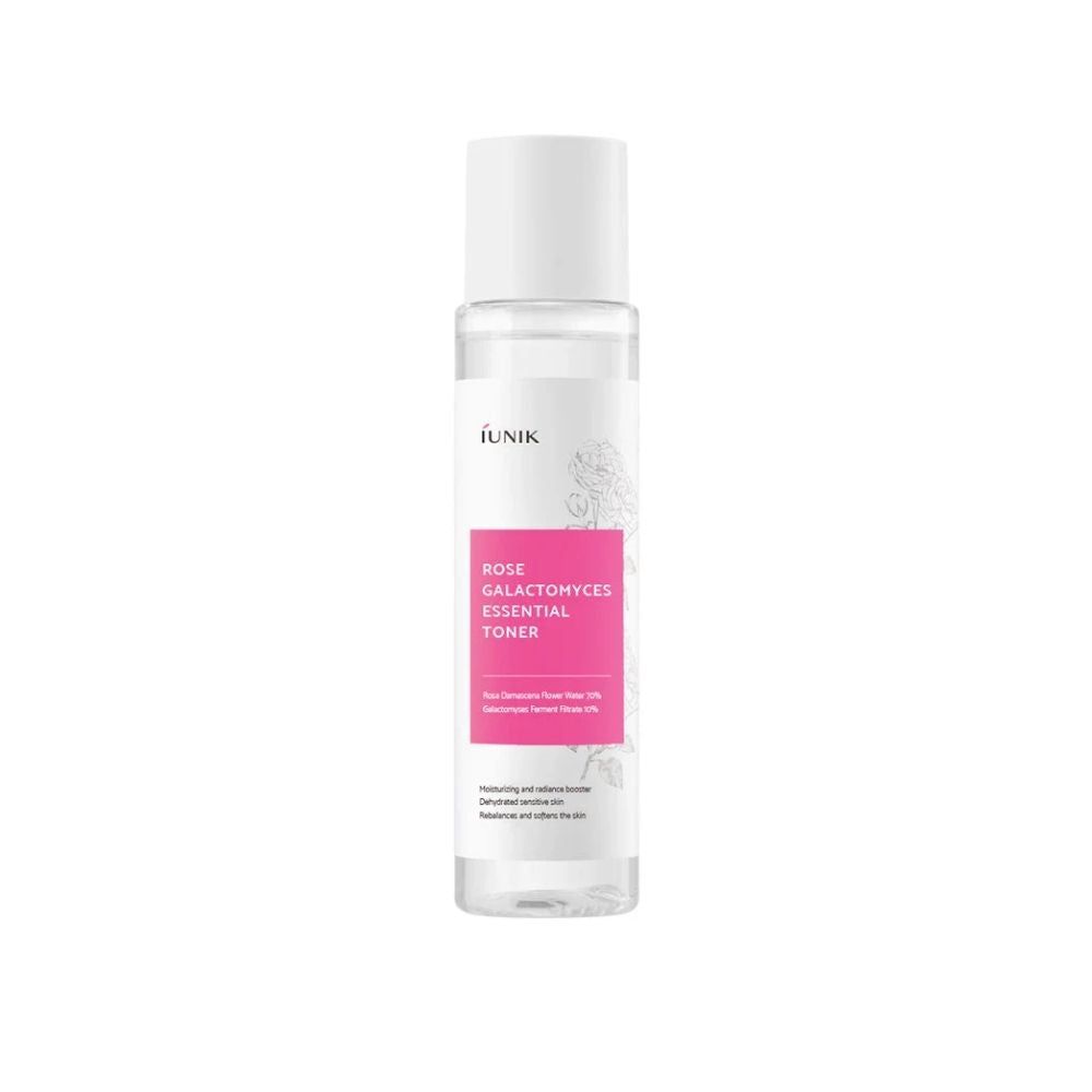Klare Flasche mit weißem Deckel. Rosa Etikett mit Text: Rose Galactomyces Essential Toner. Marke IUNIK.
