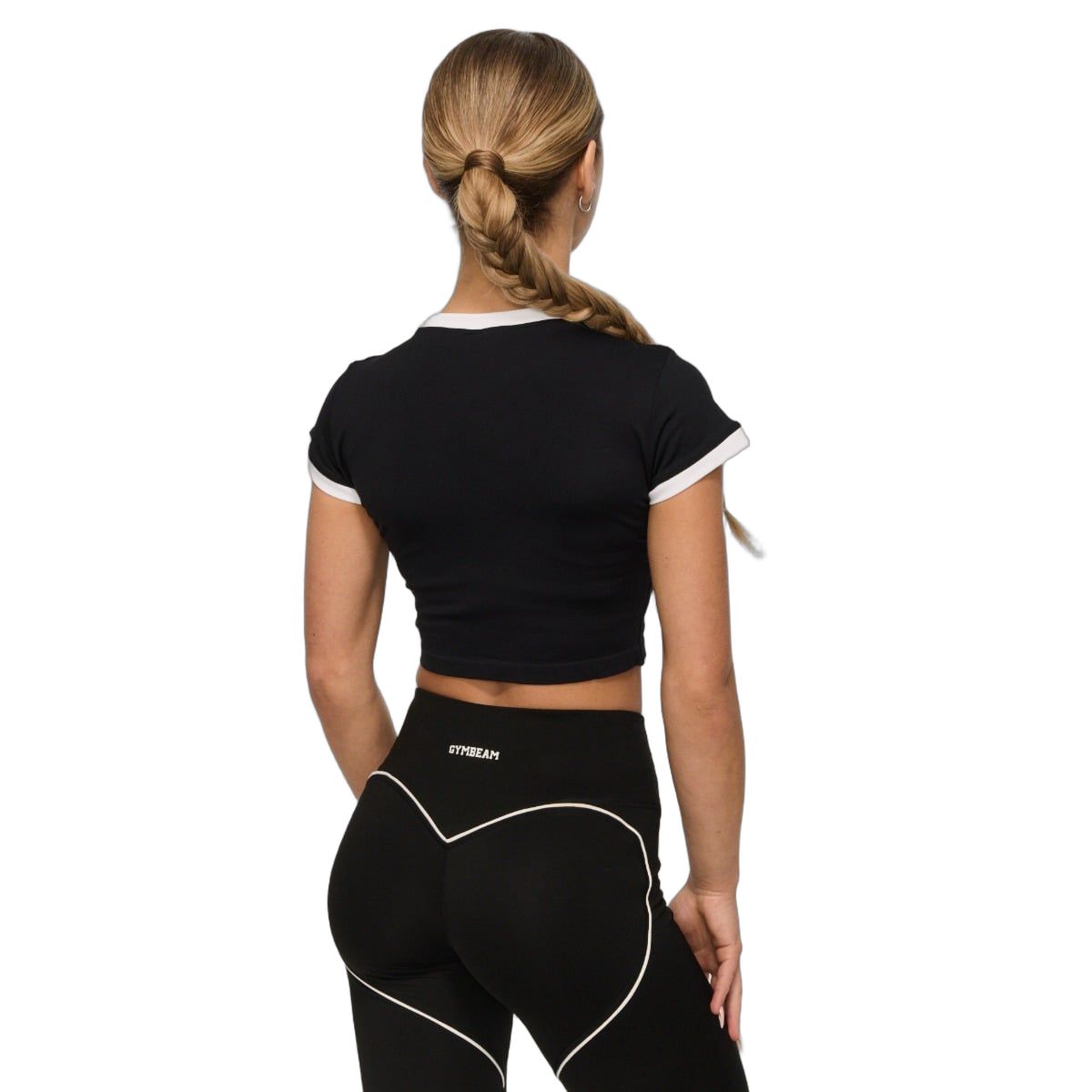 Rückansicht eines schwarzen GymBeam Damen T-Shirts mit weißem Kragen und Ärmelbündchen.
