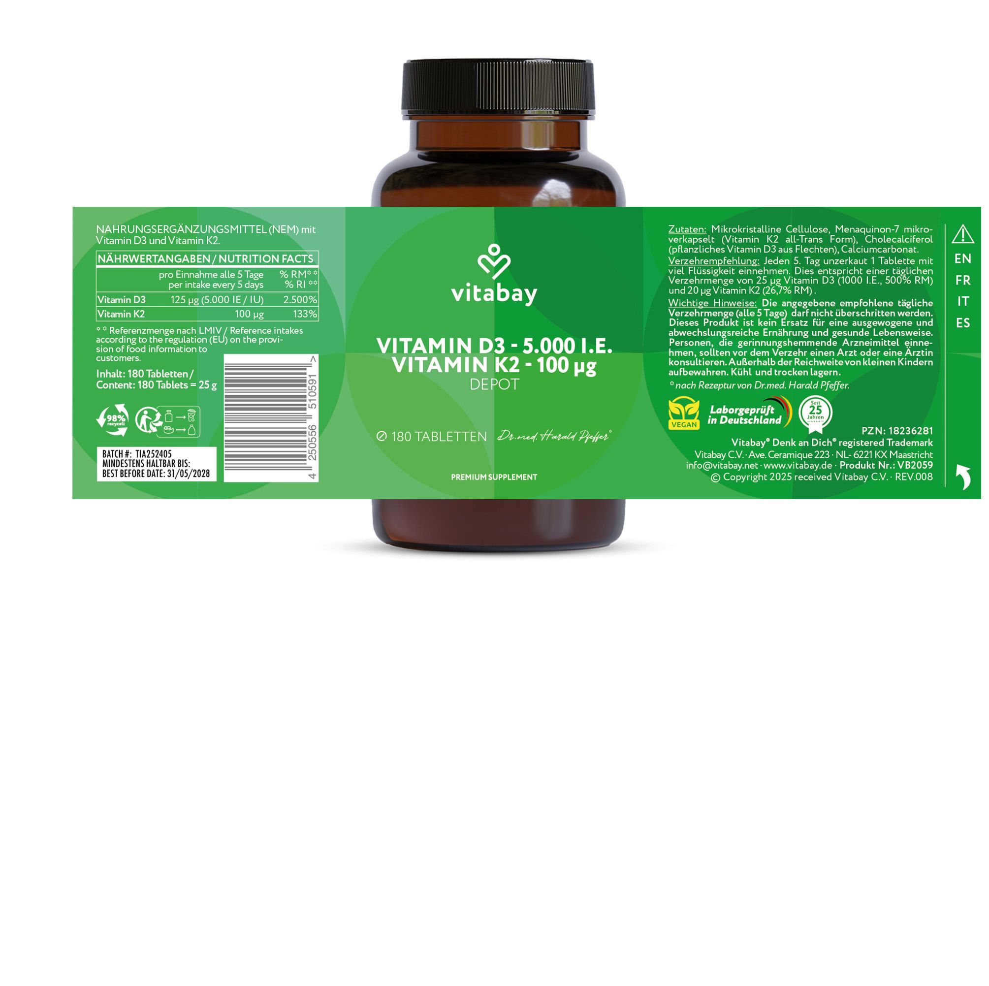 Vitabay-Produkt in Braunglasflasche. Text: Vitamin D3 5.000 I.E. Vitamin K2 100µg Depot. 180 Tabletten. Nährwertangaben. Zertifizierungen.